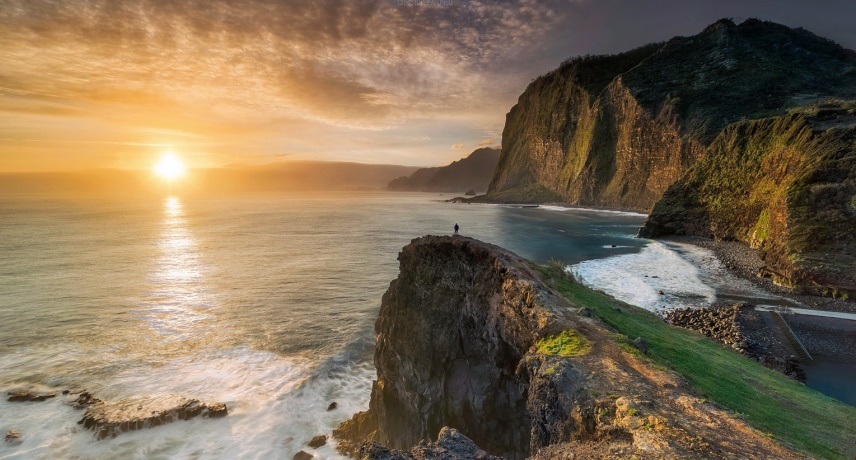 Melhores lugares para ver o nascer do sol na Madeira- guindaste viewpoint in faial